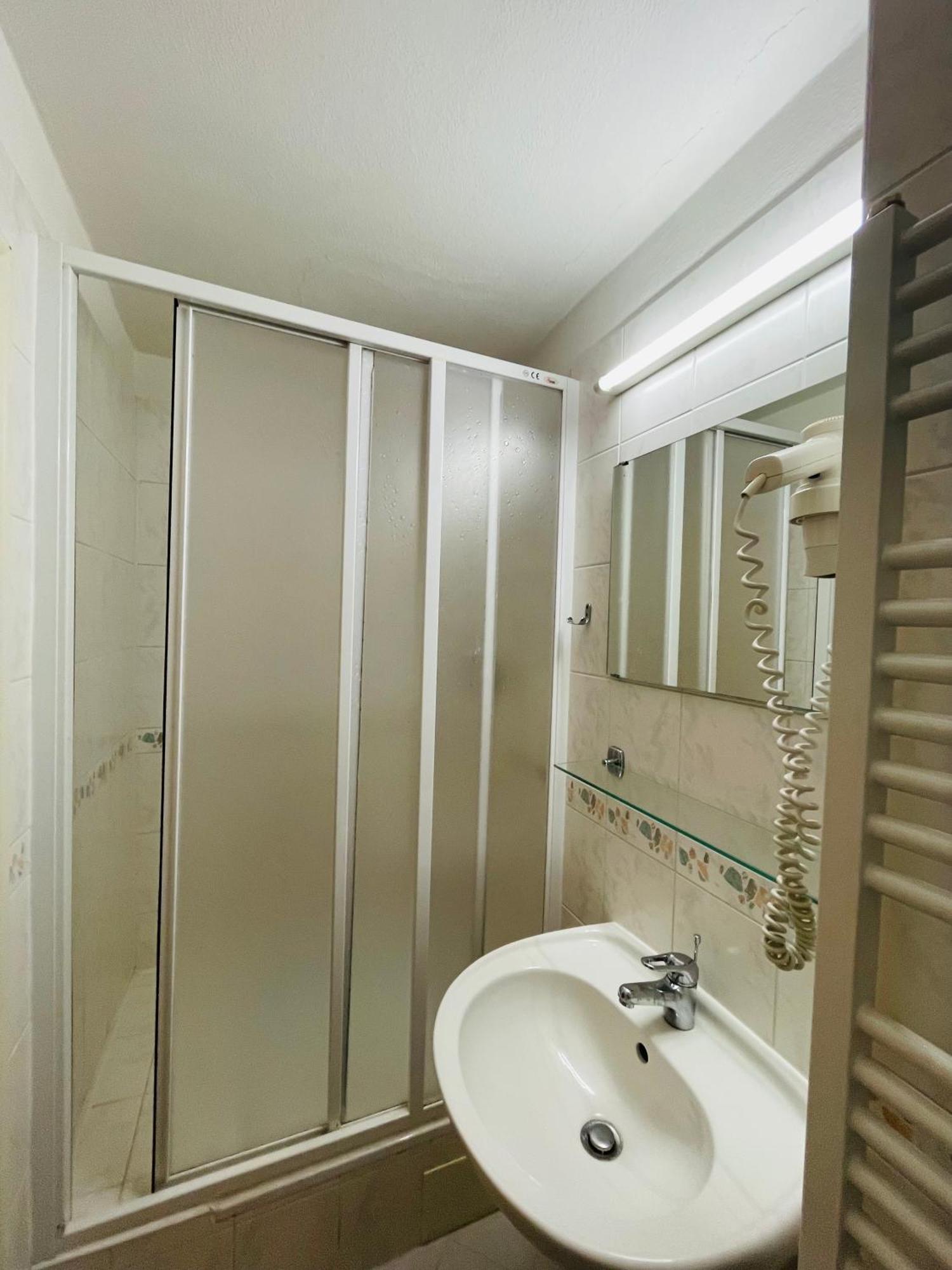 Penzion Level Pec pod Snezkou Luaran gambar
